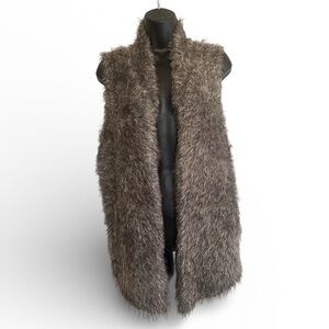 CAbi #180 Faux Fur Alpaca Mohair Vest - Taupe Size L